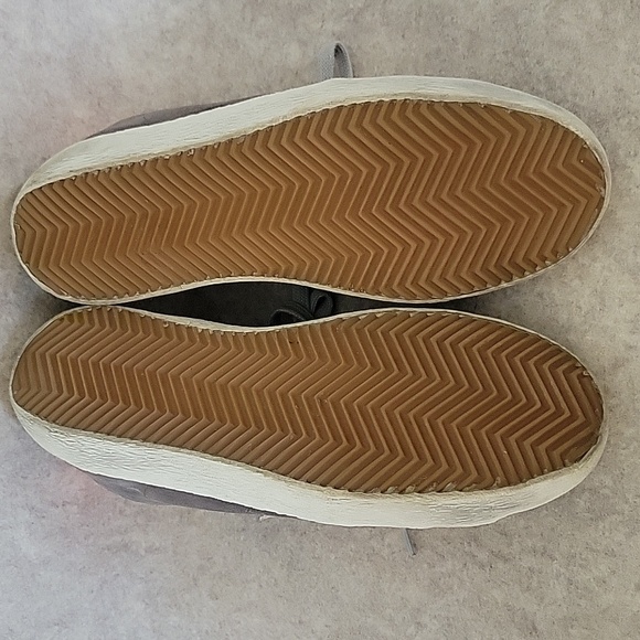 Golden Goose Superstar size 39, Excellent condition grey suede/pink (No heel) - Picture 9 of 16